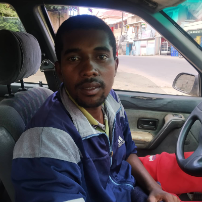 Taxi Finder Madagascar, Chauffeur RAMANANTSOA Zandrinirina Maurice Parfait, 9754 TBE