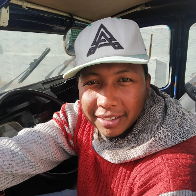 Taxi Finder Madagascar, Chauffeur ANDRIANARIVELO Toky, 5669 TJ
