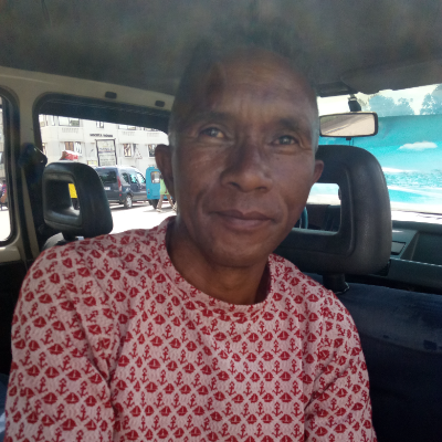 Taxi Finder Madagascar, Chauffeur Mr RAMAROJAONA, 8571 TS