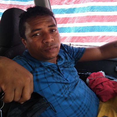 Taxi Finder Madagascar, Chauffeur RANDRIANANTENAINA Tantely, 2221 TBG