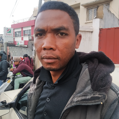 Taxi Finder Madagascar, Chauffeur FETRANIAINA Mamitiana Thierry, 7266 TAL