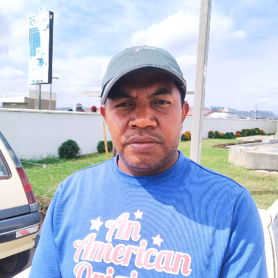 Taxi Finder Madagascar, Chauffeur RAZAFIJAONIMANANA Aina, 0539 TS
