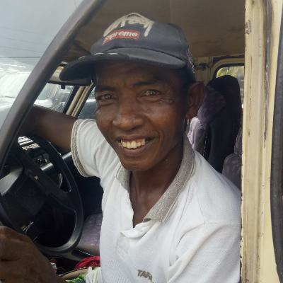 Taxi Finder Madagascar, Chauffeur RAKOTOARISOA André, 7328 TAB