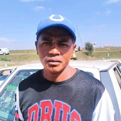Taxi Finder Madagascar, Chauffeur RAJAONARIMANANA Hajatiana Dédé, 9502 TAC