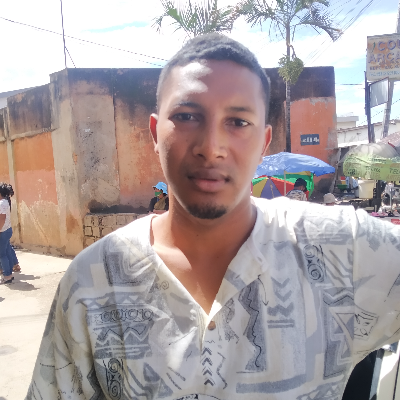 Taxi Finder Madagascar, Chauffeur ANDRIANIRINA Fidèle, 7879 TP