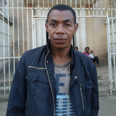 Taxi Finder Madagascar, Chauffeur RAMAMONJISOA Luc Laurent, 5255 TK