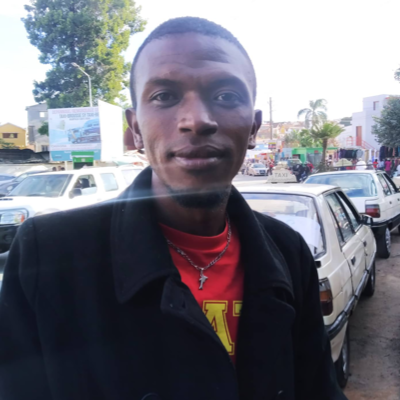 Taxi Finder Madagascar, Chauffeur RANDRIAMANDIMBY Satry Edmond, 5558 TBF