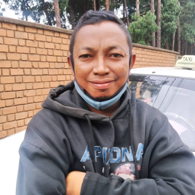 Taxi Finder Madagascar, Chauffeur ANDRIANARISON Franck, 7534 TV