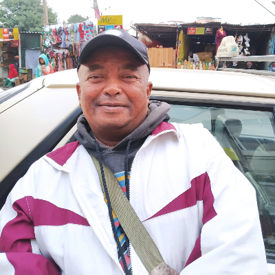 Taxi Finder Madagascar, Chauffeur RAZAFIMAHAZO Hery, 1575 TAA