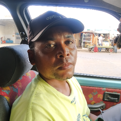Taxi Finder Madagascar, Chauffeur RAKOTONIAINA Solotiana  Patrick, 6292 TP