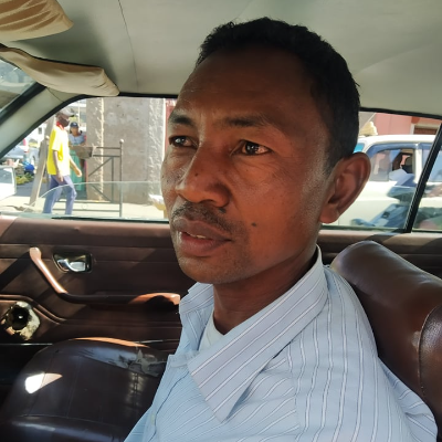 Taxi Finder Madagascar, Chauffeur RAKOTOARISON Toamby, 3635 TK