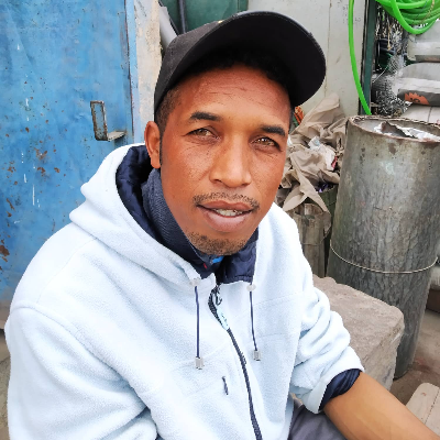 Taxi Finder Madagascar, Chauffeur RAKOTOMAMONJY Andriamahefarivo, 5792 TAJ