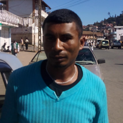Taxi Finder Madagascar, Chauffeur RAZAFINDRAKOTO Maminirina Fleurys, 6139 FE