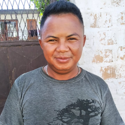 Taxi Finder Madagascar, Chauffeur RANDRIANIRINTSOA Gabriel, 8841 TAC