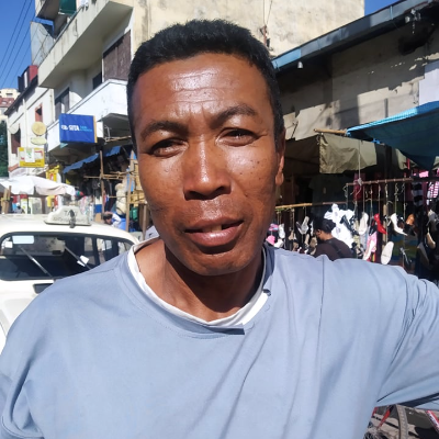 Taxi Finder Madagascar, Chauffeur Mr Erick, 0706 TV