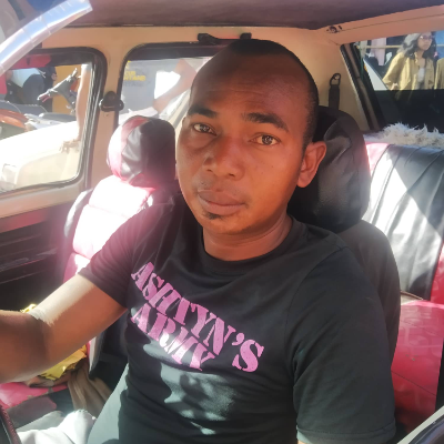 Taxi Finder Madagascar, Chauffeur MANItr'IRINA Aina, 0144 TY