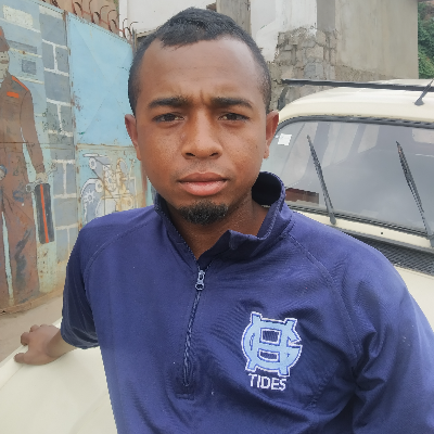 Taxi Finder Madagascar, Chauffeur TAFITA Fanomezantsoa, 8425 TAJ