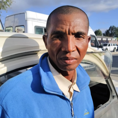 Taxi Finder Madagascar, Chauffeur RANDRIAMBOAHANGY Tolotra, 6663 TAC