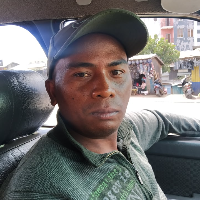 Taxi Finder Madagascar, Chauffeur TOVONANDRIANINA Tsirava Hubert, 3053 TAE