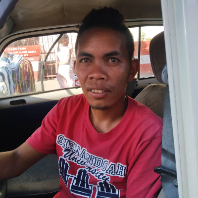 Taxi Finder Madagascar, Chauffeur RAMALANJAONA Paul, 0689 TAA