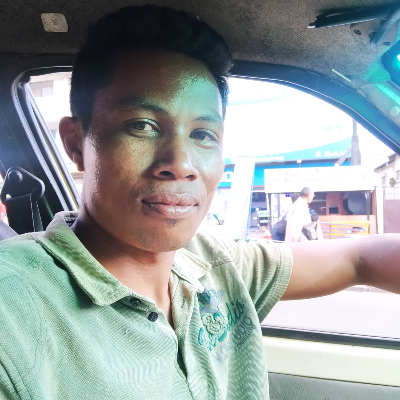 Taxi Finder Madagascar, Chauffeur RAZAFIMAHATRATRA Jeanson, 4038 TAC