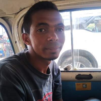 Taxi Finder Madagascar, Chauffeur RANDRIANANTOANDRO Fenomanana, 7921 TAJ