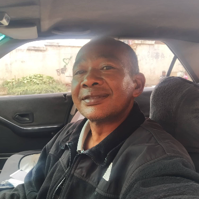 Taxi Finder Madagascar, Chauffeur RABEARISOA Lala, 9100 TAC
