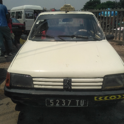 Taxi Finder Madagascar, Chauffeur Ramahandry Hery, 5237 TU
