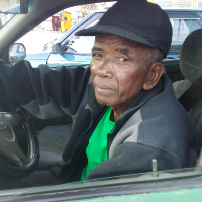 Taxi Finder Madagascar, Chauffeur RASOAMBOLA Pierre, 7667 FD