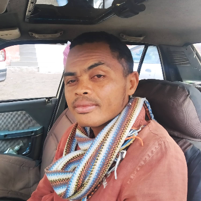 Taxi Finder Madagascar, Chauffeur RAKOTONIRINA Antso, 1623 TAC