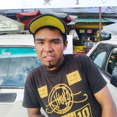 Taxi Finder Madagascar, Chauffeur ANDRIA MIRADO, 5577 TAD