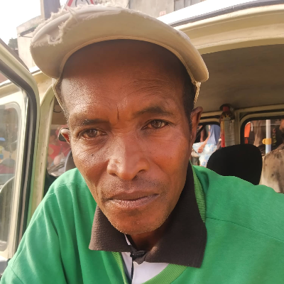 Taxi Finder Madagascar, Chauffeur RAZAFITSIMIANKINA Eugène, 6497 TAB