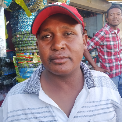 Taxi Finder Madagascar, Chauffeur RANDRIAMAMPIONONA Daniel, 6314 TJ