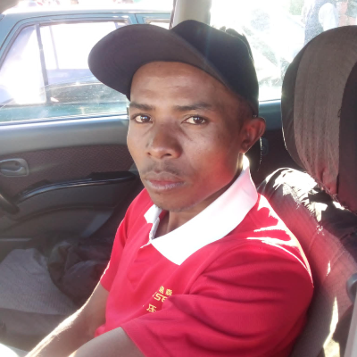 Taxi Finder Madagascar, Chauffeur RAZAFIMAHATRATRA Razazapihavahana, 3617FG