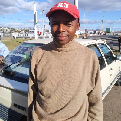 Taxi Finder Madagascar, Chauffeur RASOLONDRAIBE Radomalala Fenosoa Andry, 9451TAA