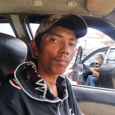 Taxi Finder Madagascar, Chauffeur Letellier Ramilson Bertin Michel, 7693 TV
