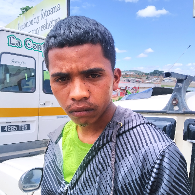 Taxi Finder Madagascar, Chauffeur ANDRIAMBOAVONJY Tolojanahary Herizo, 7890 TR