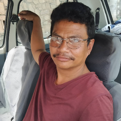 Taxi Finder Madagascar, Chauffeur Mr John, 9658 TAD