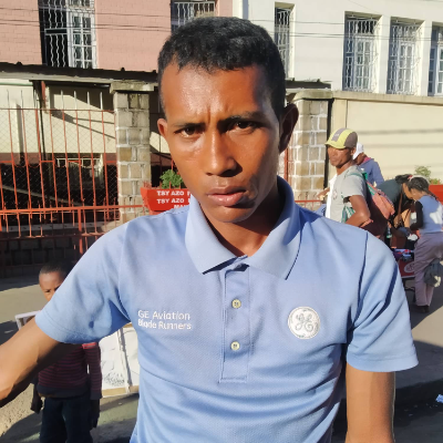 Taxi Finder Madagascar, Chauffeur RANAIVAO Lazaniaina, 3475 TBM