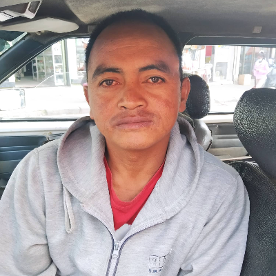 Taxi Finder Madagascar, Chauffeur RATINARIVO Arsène, 3226 TAC