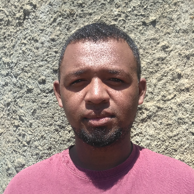 Taxi Finder Madagascar, Chauffeur Randriamanalinjato Rivo, 2212 TDM