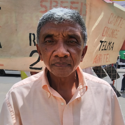 Taxi Finder Madagascar, Chauffeur DADA Samy, 3562 TAA