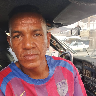 Taxi Finder Madagascar, Chauffeur RAZANADRANAIVO Rijason Ruffin, 8613 TAP