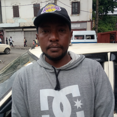 Taxi Finder Madagascar, Chauffeur RAHARO Tsiory, 1783 TAB