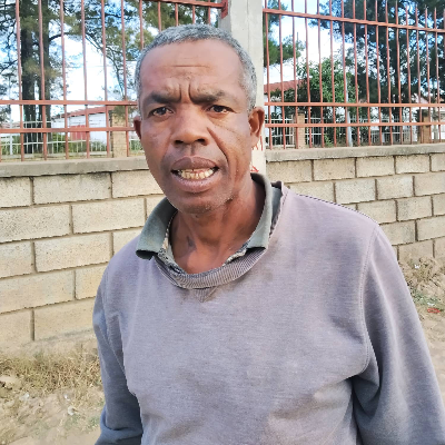 Taxi Finder Madagascar, Chauffeur RAZANADAHY Harizo, 3444 TV
