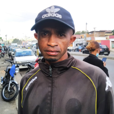 Taxi Finder Madagascar, Chauffeur RAKOTOLAHY Roland Radonavalona, 4635 TAE