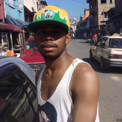 Taxi Finder Madagascar, Chauffeur LALAINJATOVO Odilon, 4543 FE