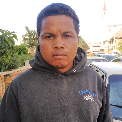 Taxi Finder Madagascar, Chauffeur ANDRIAHERISON Romule, 8541 TBM