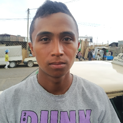 Taxi Finder Madagascar, Chauffeur RANDRIAMAMPIANINA Tsiromamy  Elia, 0934 TBL