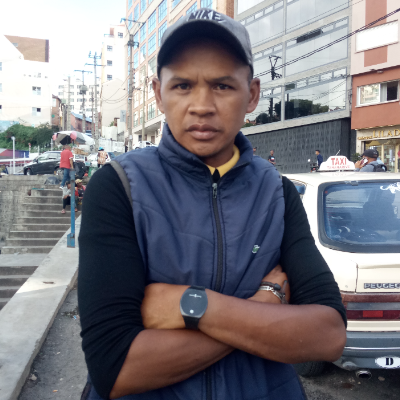 Taxi Finder Madagascar, Chauffeur Randrianarison José, 1281 TAC